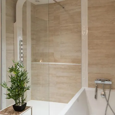 Le Victor Hugo T3 Proche Musee Soulages Daire *