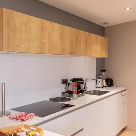 Le Victor Hugo T3 Proche Musee Soulages *